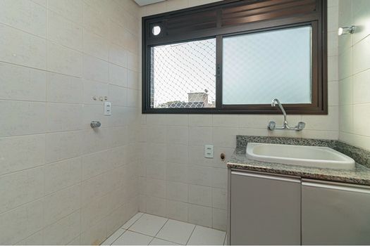 Foto 30 do(a) Apartamento de 2 quartos à venda em Passo da Areia, Porto Alegre