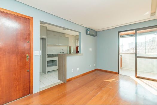 Foto 7 do(a) Apartamento de 2 quartos à venda em Passo da Areia, Porto Alegre