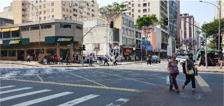 Foto 1 do(a) Loja false à venda em Centro, Curitiba