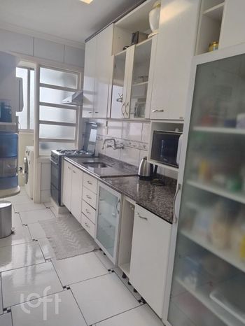 Foto 23 do(a) Apartamento de 3 quartos à venda em Cristal, Porto Alegre