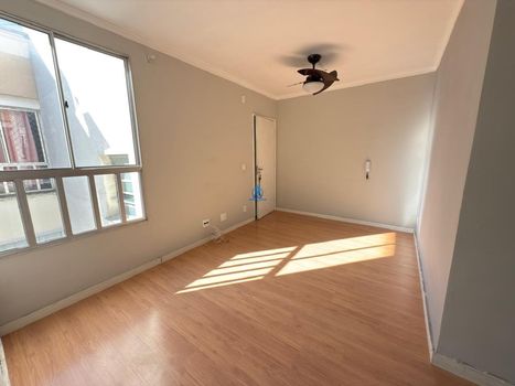 Foto 5 do(a) Apartamento de 2 quartos à venda em Letícia, Belo Horizonte