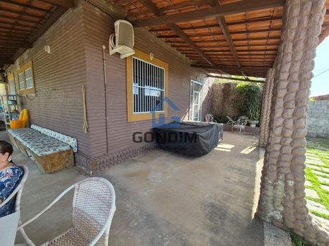 Foto 3 do(a) Casa de 4 quartos à venda em Parque Leblon, Caucaia