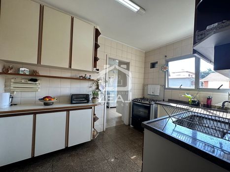 Foto 16 do(a) Apartamento de 4 quartos à venda em Jardim Londrina, São Paulo