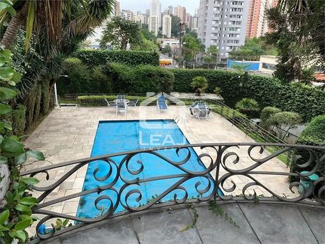 Foto 26 do(a) Apartamento de 4 quartos à venda em Jardim Londrina, São Paulo