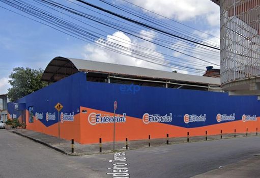 Foto 2 do(a) Edifício Inteiro false para alugar em Henrique Jorge, Fortaleza