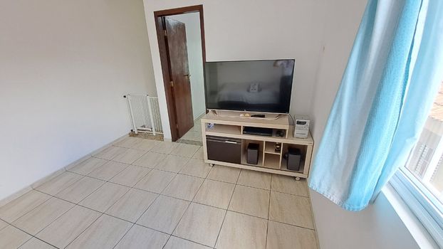 Foto 9 do(a) Casa de 2 quartos à venda em Parque São Vicente, São Vicente