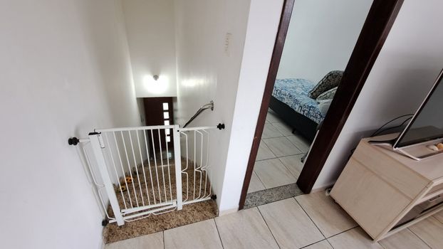 Foto 3 do(a) Casa de 2 quartos à venda em Parque São Vicente, São Vicente