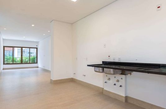 Foto 15 do(a) Casa em Condomínio de 4 quartos à venda em Jardim dos Estados, São Paulo