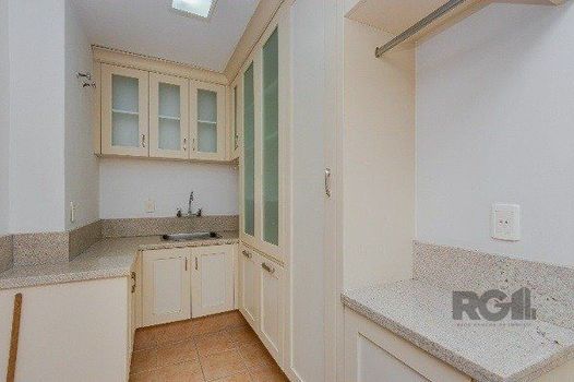 Foto 17 do(a) Flat de 4 quartos à venda em Floresta, Porto Alegre