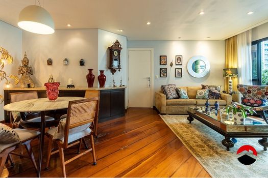 Foto 7 do(a) Apartamento de 4 quartos à venda em Moema, São Paulo