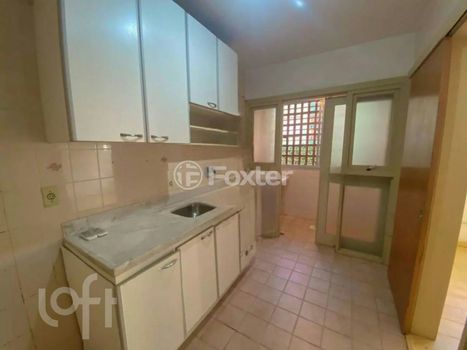 Foto 1 do(a) Apartamento de 1 quartos à venda em Santo Antônio, Porto Alegre