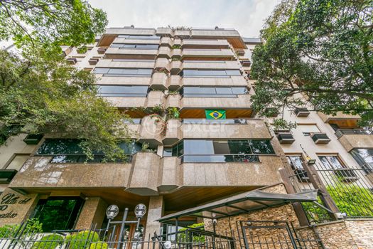 Foto 22 do(a) Apartamento de 3 quartos à venda em Petrópolis, Porto Alegre