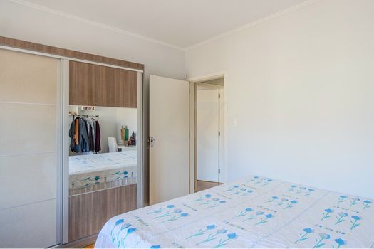 Foto 15 do(a) Apartamento de 3 quartos à venda em Medianeira, Porto Alegre