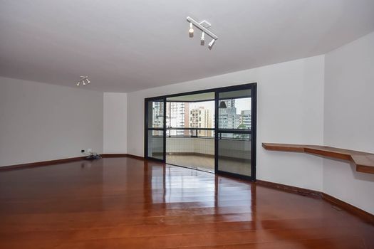 Foto 4 do(a) Apartamento de 4 quartos à venda em Jardim Londrina, São Paulo
