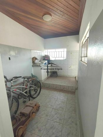 Foto 36 do(a) Casa de 3 quartos à venda em Vila Comendador Rodrigues Alves, Guaratinguetá