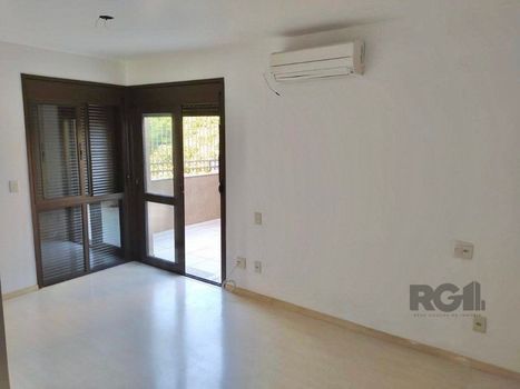 Foto 9 do(a) Flat de 3 quartos à venda em Jardim Lindóia, Porto Alegre