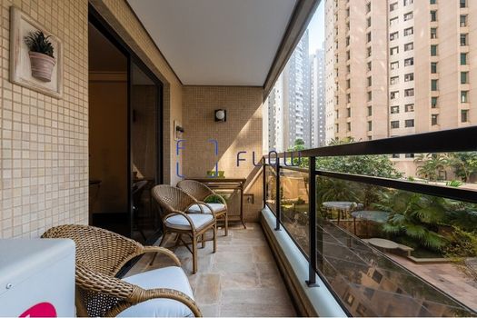Foto 9 do(a) Apartamento de 3 quartos à venda em Indianópolis, São Paulo