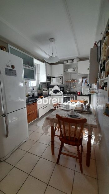 Foto 9 do(a) Apartamento de 3 quartos à venda em Barro Vermelho, Natal