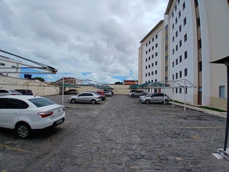 Foto 1 do(a) Apartamento de 2 quartos à venda em Montese, Fortaleza