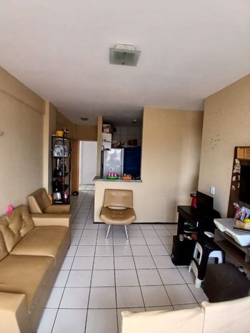 Foto 14 do(a) Apartamento de 2 quartos à venda em Montese, Fortaleza