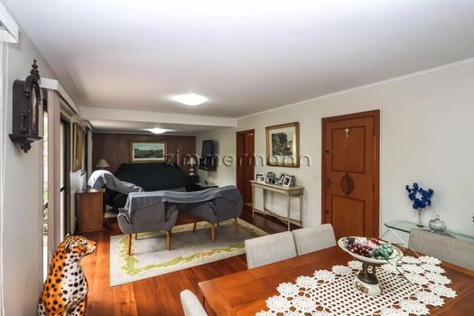 Foto 3 do(a) Apartamento de 3 quartos à venda em Aclimação, São Paulo