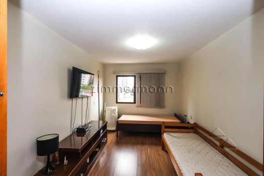 Foto 13 do(a) Apartamento de 3 quartos à venda em Aclimação, São Paulo