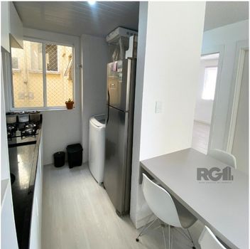 Foto 7 do(a) Apartamento de 2 quartos à venda em Glória, Porto Alegre