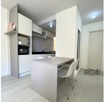 Foto 5 do(a) Apartamento de 2 quartos à venda em Glória, Porto Alegre