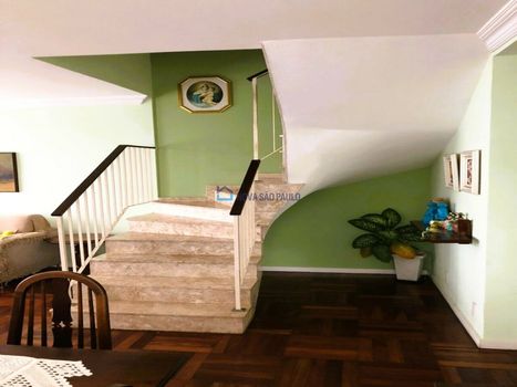 Foto 7 do(a) Casa de 3 quartos à venda em Vila Alexandria, São Paulo