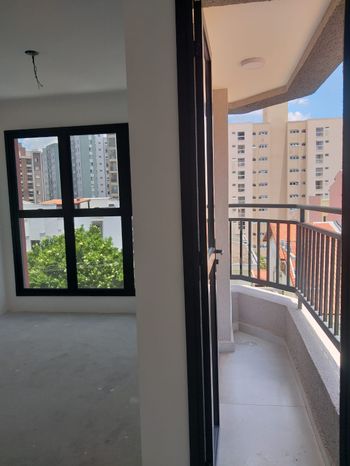Foto 5 do(a) Apartamento de 1 quartos à venda em Vila Valparaíso, Santo André