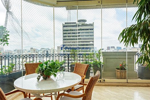 Foto 5 do(a) Apartamento de 4 quartos à venda em Vila Nova Conceição, São Paulo