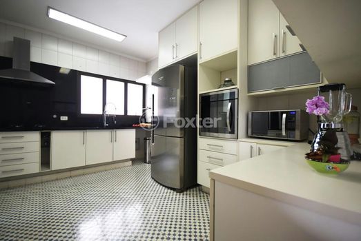 Foto 13 do(a) Apartamento de 3 quartos à venda em Parque Colonial, São Paulo