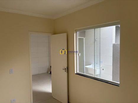 Foto 6 do(a) Casa de 2 quartos à venda em Campo de Santana, Curitiba