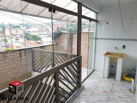 Foto 11 do(a) Casa de 3 quartos à venda em Jardim Santo André, Santo André