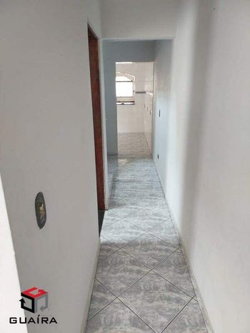 Foto 16 do(a) Casa de 3 quartos à venda em Jardim Santo André, Santo André