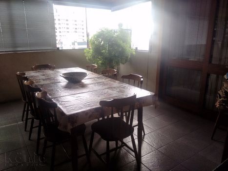 Foto 7 do(a) Apartamento de 3 quartos à venda em Mont Serrat, Porto Alegre