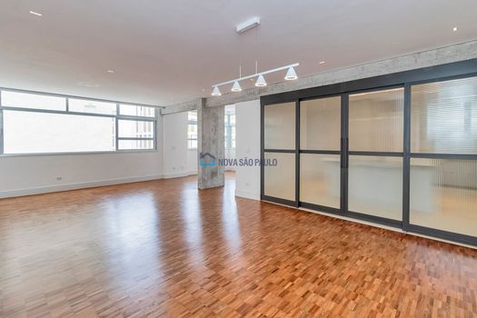 Foto 3 do(a) Apartamento de 3 quartos à venda em Cerqueira César, São Paulo