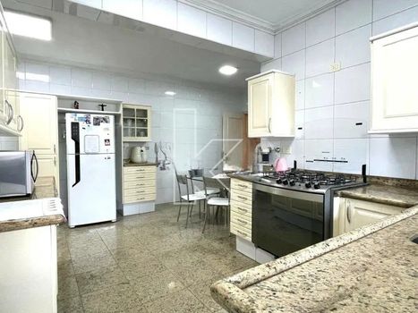 Foto 6 do(a) Apartamento de 4 quartos à venda em Itaim Bibi, São Paulo