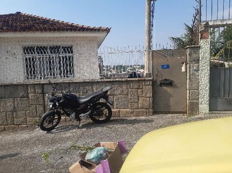 Foto 1 do(a) Apartamento de 3 quartos à venda em Cordovil, Rio de Janeiro