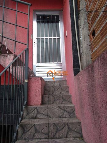 Foto 2 do(a) Casa de 4 quartos à venda em Parque São Miguel, Guarulhos