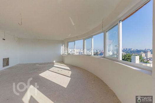 Foto 6 do(a) Apartamento de 4 quartos à venda em Jardim São Pedro, Porto Alegre