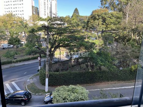 Foto 10 do(a) Apartamento de 3 quartos à venda em Vila Suzana, São Paulo