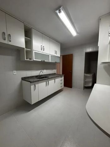 Foto 4 do(a) Apartamento de 3 quartos à venda em Vila Andrade, São Paulo