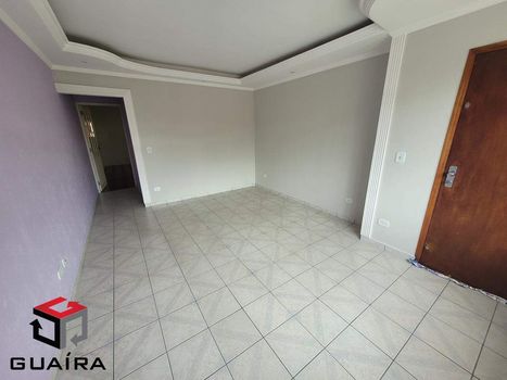 Foto 4 do(a) Casa de 3 quartos à venda em Parque Oratório, Santo André