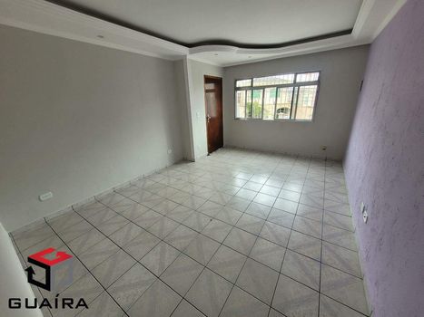 Foto 1 do(a) Casa de 3 quartos à venda em Parque Oratório, Santo André