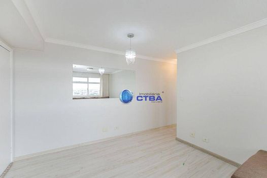 Foto 13 do(a) Apartamento de 3 quartos para alugar em Novo Mundo, Curitiba