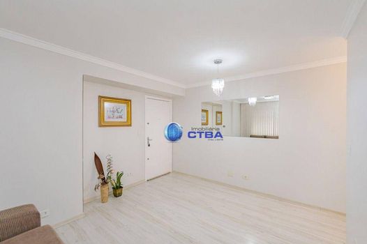 Foto 7 do(a) Apartamento de 3 quartos para alugar em Novo Mundo, Curitiba
