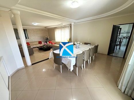 Foto 8 do(a) Casa em Condomínio de 5 quartos à venda em Park Way, Brasília