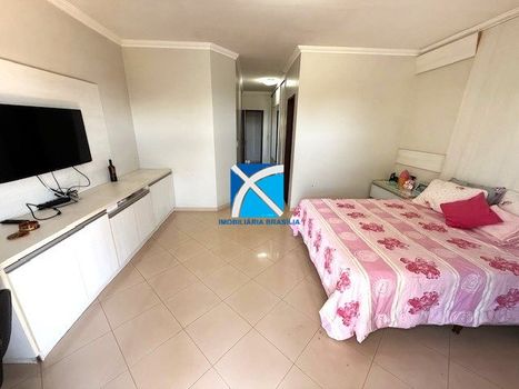 Foto 25 do(a) Casa em Condomínio de 5 quartos à venda em Park Way, Brasília
