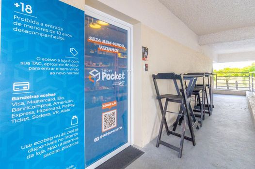 Foto 26 do(a) Flat de 3 quartos à venda em Jardim Itu, Porto Alegre